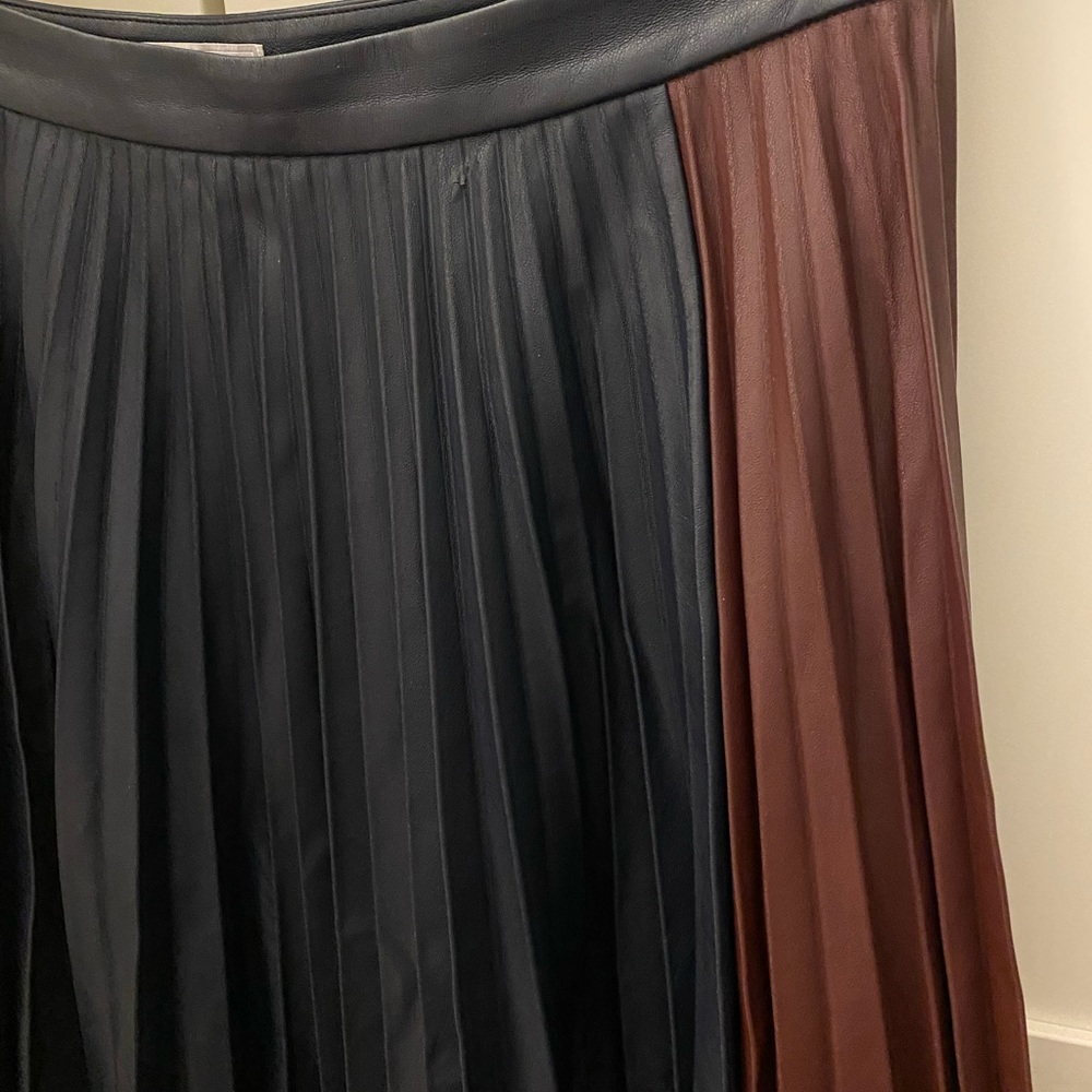 Faux leather skirt